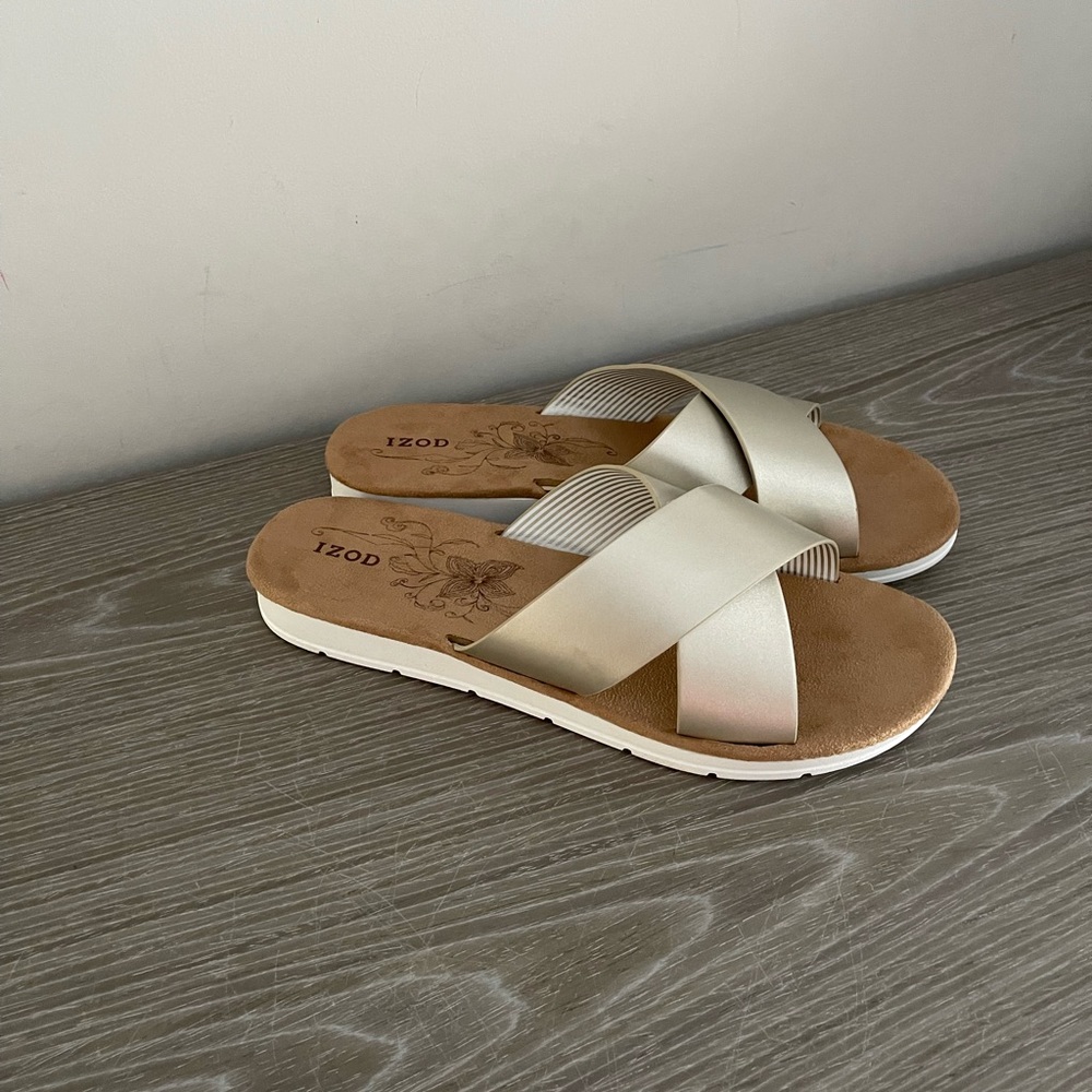 Brand New IZOD Sandals-Size 10